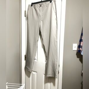 Brand New Mens dress pants, just missing tag